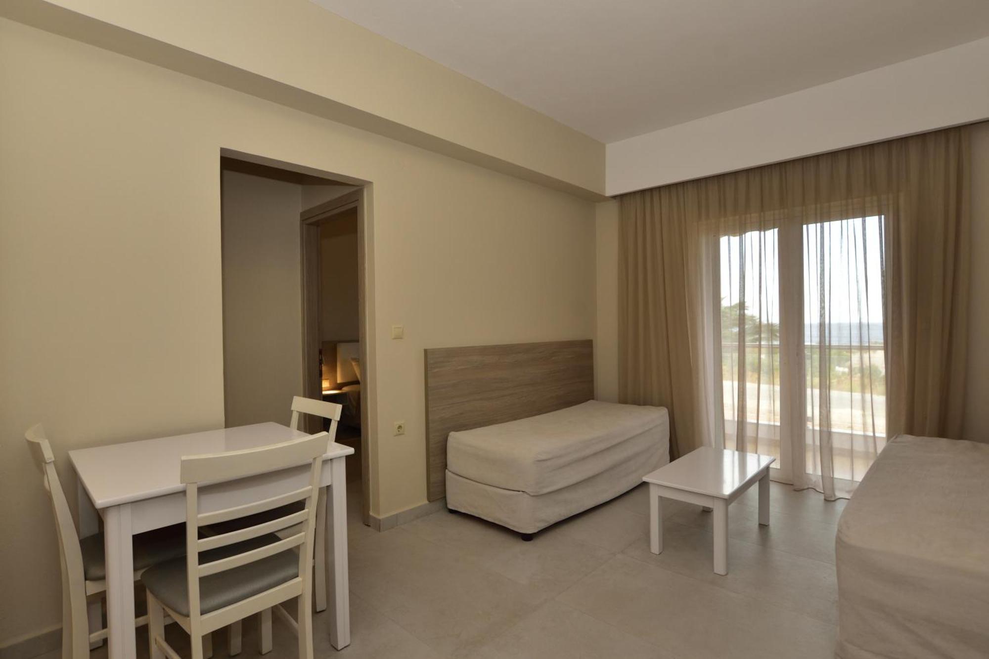 Flisvos Rooms Paleohóra Kültér fotó
